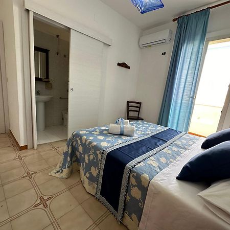 Hotel Giglio Лампедуза Экстерьер фото