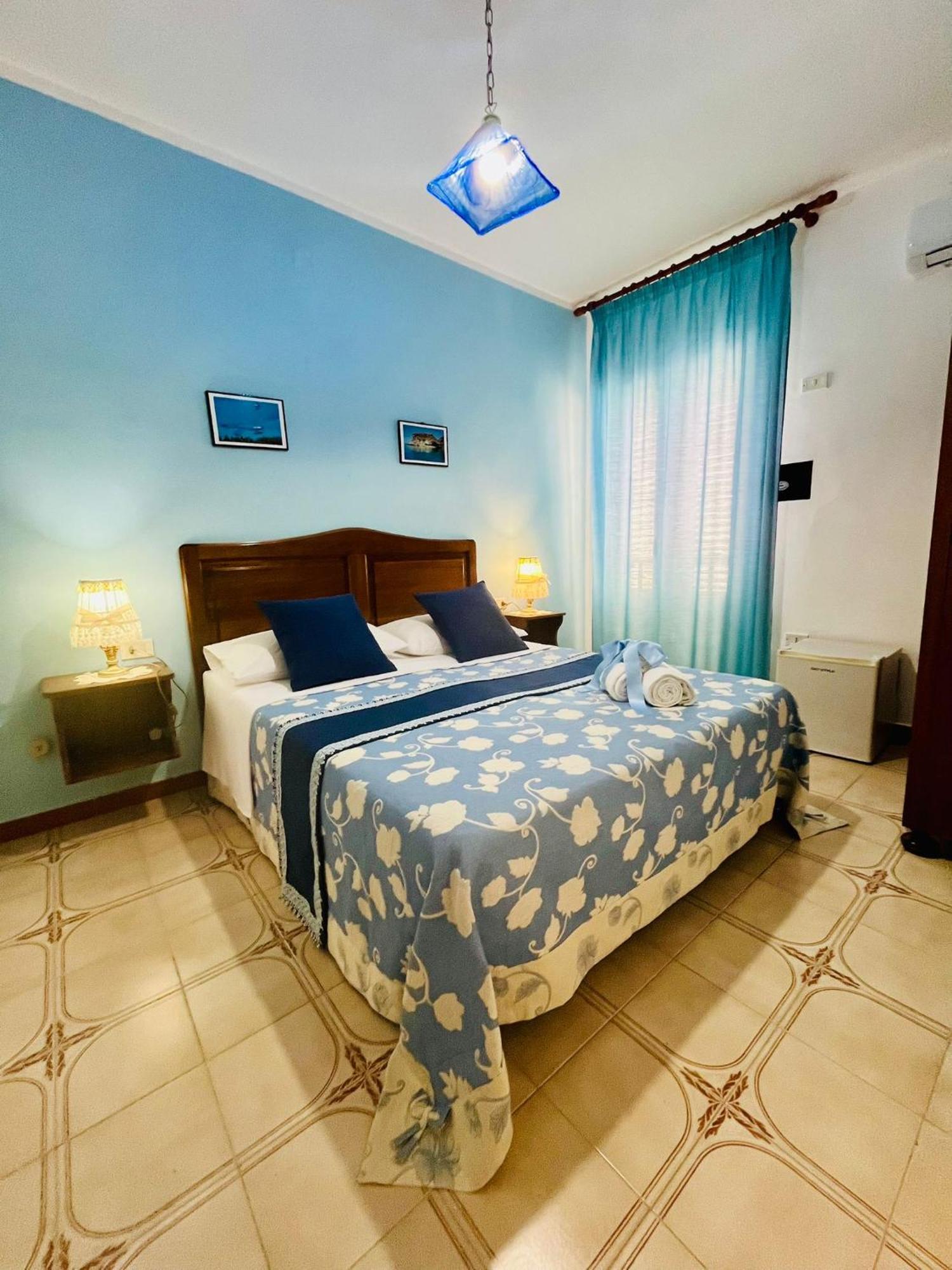 Hotel Giglio Лампедуза Экстерьер фото