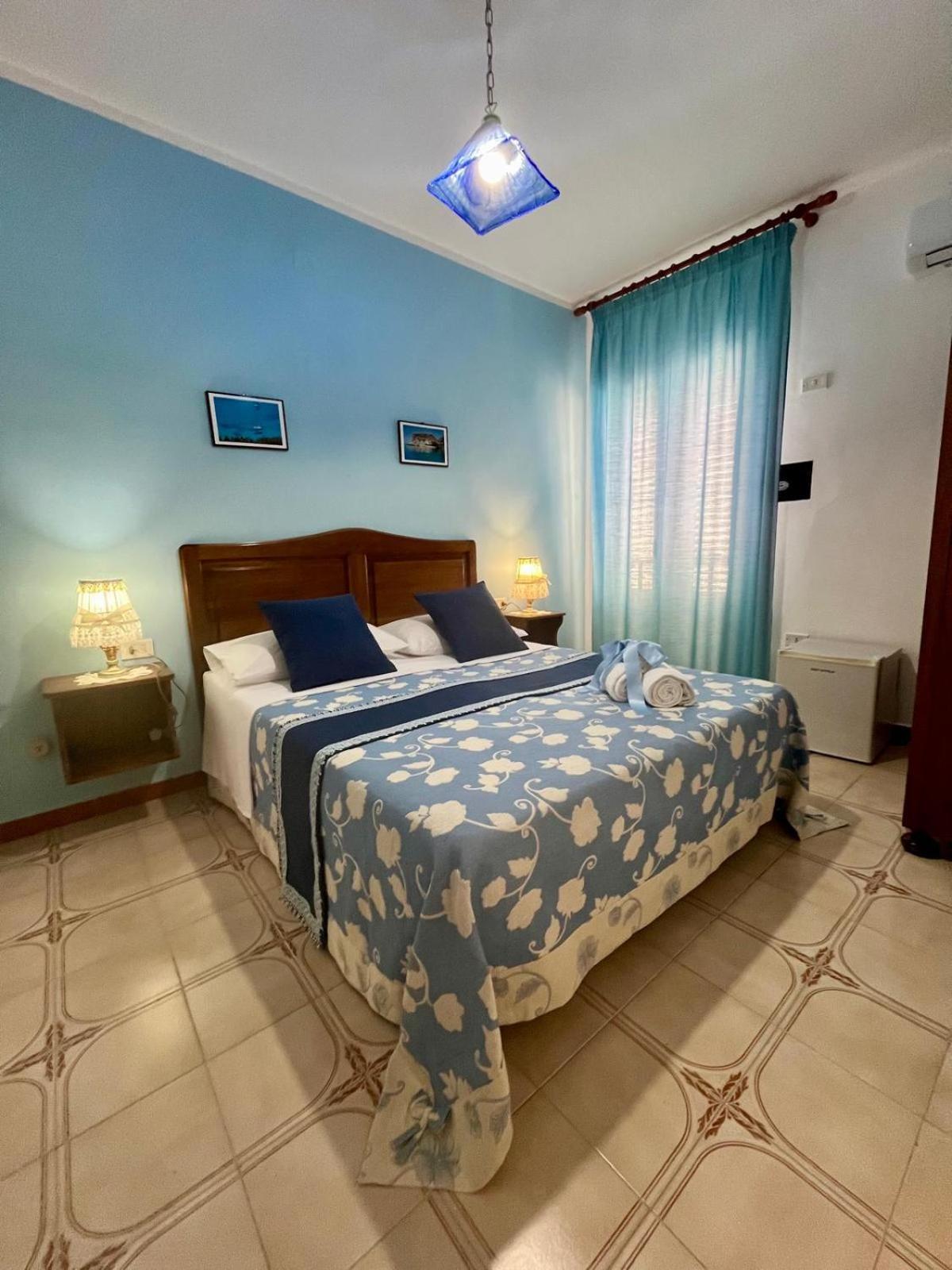 Hotel Giglio Лампедуза Экстерьер фото