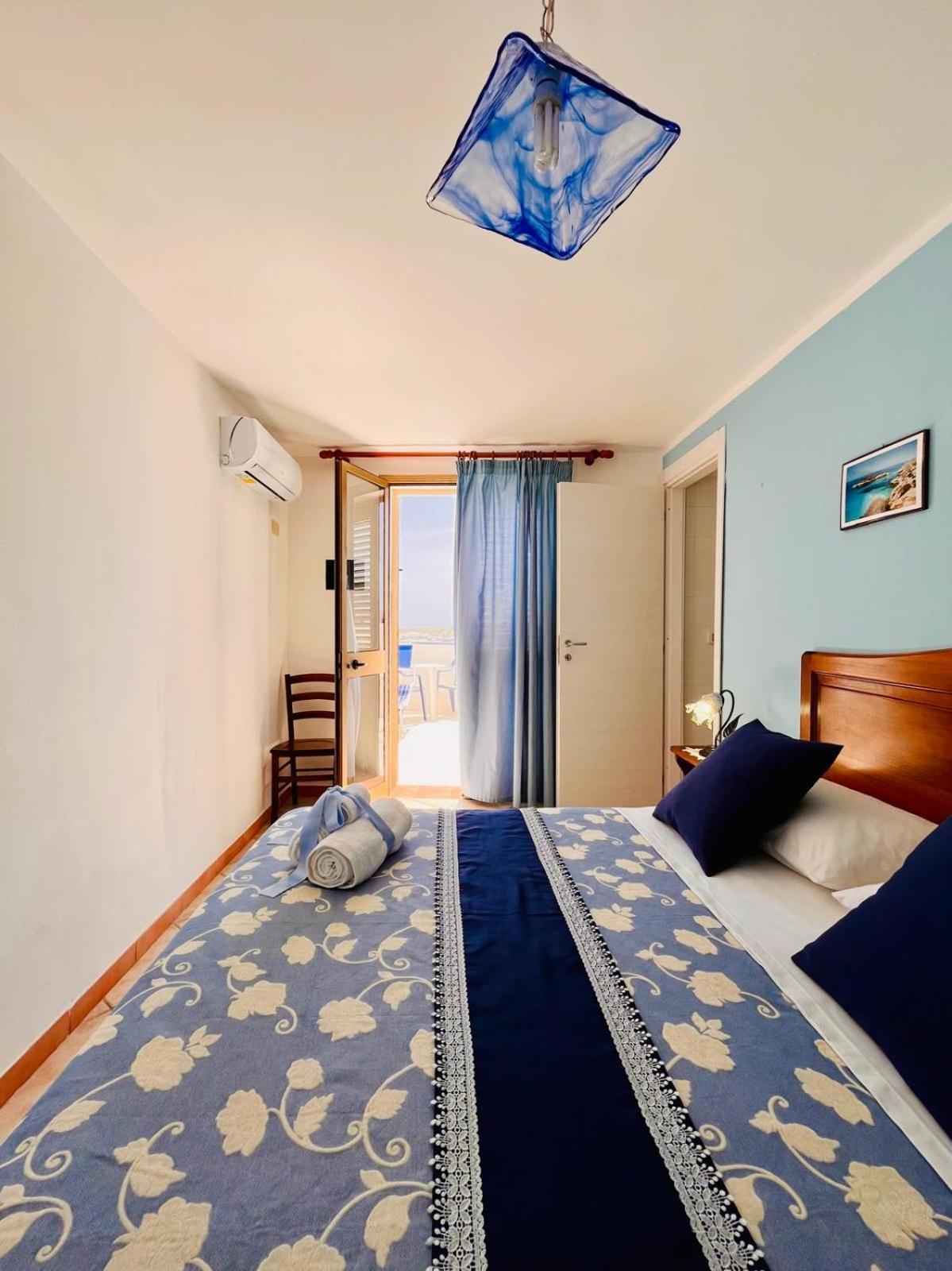 Hotel Giglio Лампедуза Экстерьер фото