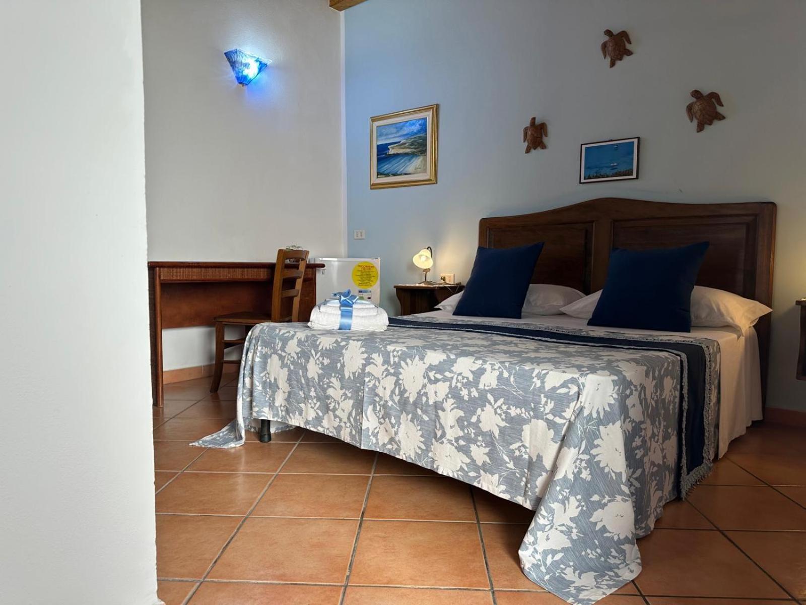 Hotel Giglio Лампедуза Экстерьер фото